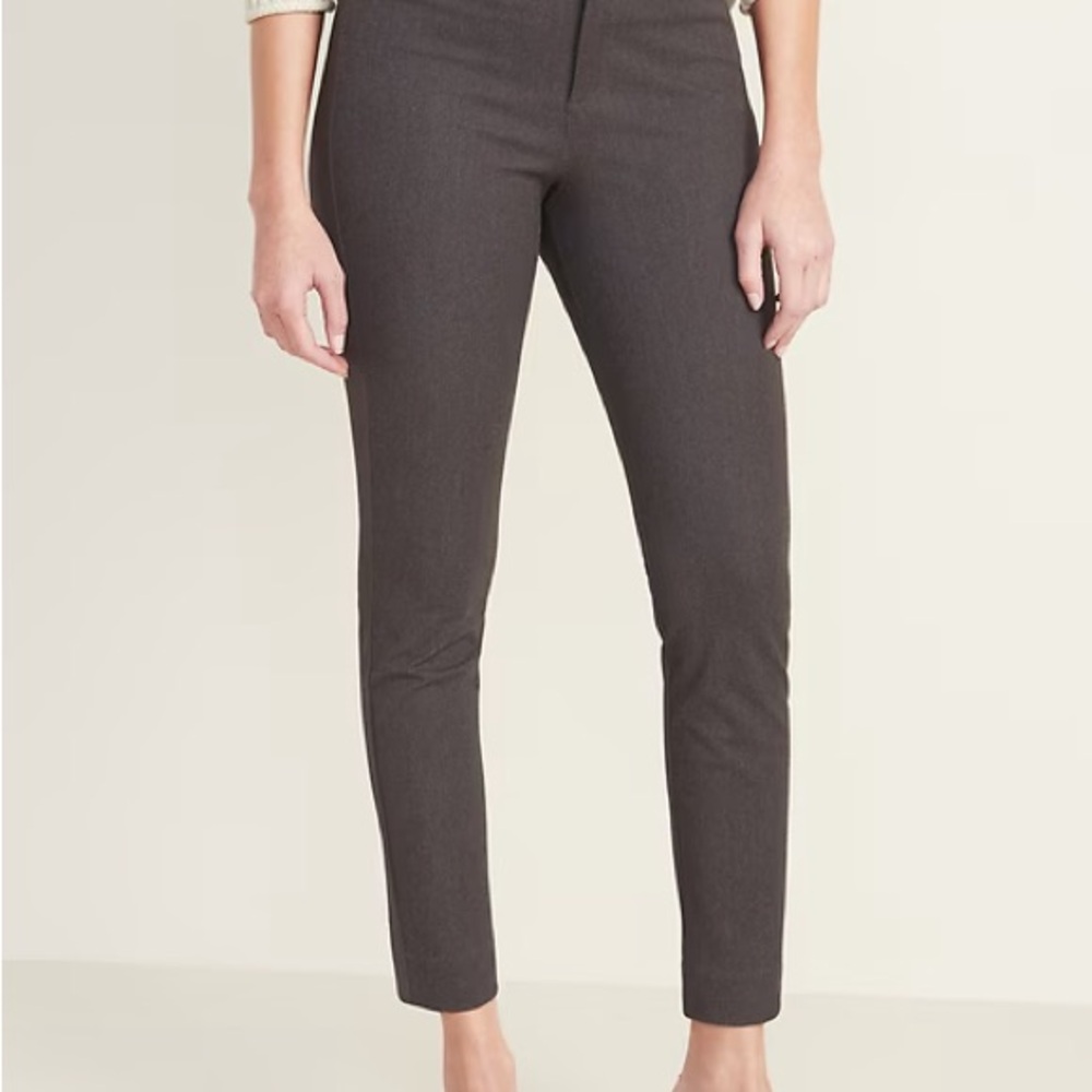 Old Navy Mid-Rise Pixie
